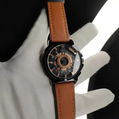 Signature Trendy Men Belt Watch