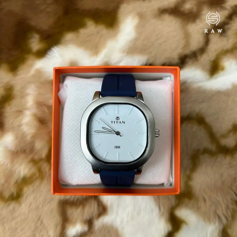 Blue Titan Magnet Lock Watch